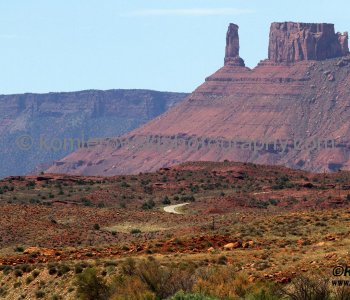 Scenic Byway of Highway 128 along Colorado River, Utah, USA