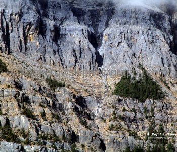 (close-up) Mount Robson, Canadian Rockies, British Columbia,