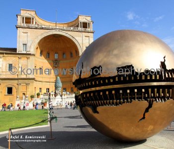 Court of the \"La Pigna\" - Court of the Pine and  a bronze \"sphere inside a sphere\"  by Arnaldo Pomodoro Musei del Vaticano,  Stato della Città del Vaticano