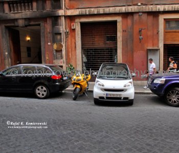 Parking  in Rome is not an Extreme Sport!  :)))