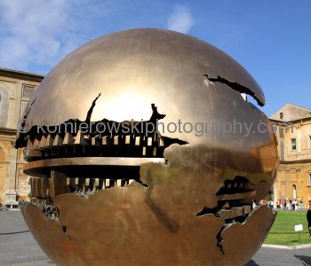 ..... a bronze sphere inside a sphere by Arnaldo Pomodoro Musei del Vaticano  Stato della Città del Vaticano