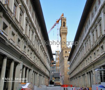The arcades of Palazzo degli Uffizi by Vasari.  The gallery is one of the most important art collections in Italy and the oldest museum in Europe of modern art ....