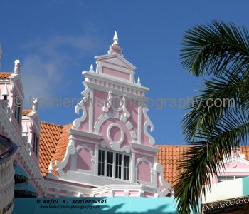 The tourist industry here is extremely well-organized, developed, and diversified, catering to a wide variety of different interests