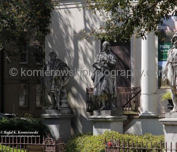 Historic Savannah...spectacular Garden City...