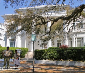 Spectacular Charleston: charm and elegance, splendor and history ….a city set in a garden !