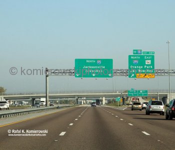 I-95 Northbound at Jacksonville, Florida, USA, Friday, March 18, 2001  at 9:14 AM (temperature plus 20C =  68 F)