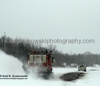 Highway 23 Westbound, Minnesota, on the way back home to Calgary,  Wednesday, March 23, 2011 at 1:55 PM (temperature  -7C = 19.4 F)