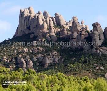 According to the legend, the statue was carved by St. Lucas in about 50 AD. later it was hidden from the Moors and discovered in the 9th century in miraculous circumstances  UNDER CONSTRUCTION