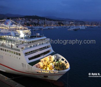 La Palma de Mallorca, Spain, DAY 2, October 29, 2011 rainy, overcast, some sun, +22C,  39^ 32’ 51” N,  2^ 38’ 09”East