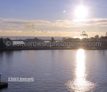 November 2, 2011   – Day 6,  Las Palmas de Gran Canaria, Spain,  in port from 7:45  to 17:18, sunny, +26C,