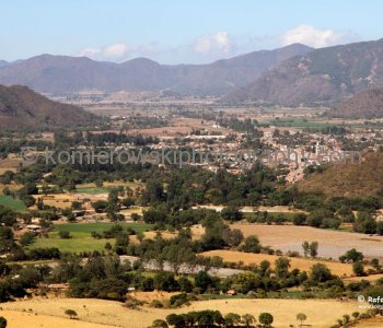 Mascota Valley is a rich farming valley surrounded by lushly forested rolling hills and mountain ridges...