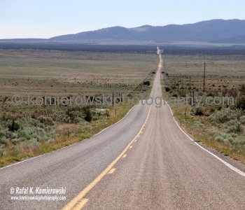Highway 55 across high elevation plateau, New Mexico, USA