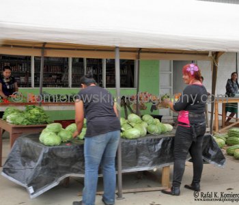 ....market is a proudly local affair, selling pyramids of fresh tropical ....