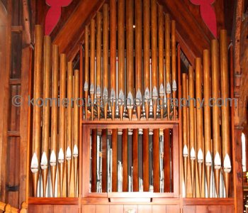 Old St. Paul s is a former cathedral in the Diocese of Wellington of the Anglican Church...Mulgrave Street, Wellington