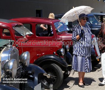 As MS Oosterdam passengers we received a warm welcome then  goodbye by the Napier people! Exhibition of vintage cars bid Bon Voyage to Oosterdam