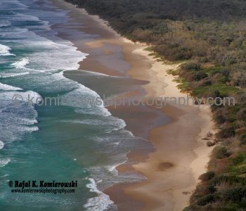 Byron Bay is a beachside town located in the far-northeastern corner of the state of New South Wales, Australia   (November 11, 2012)