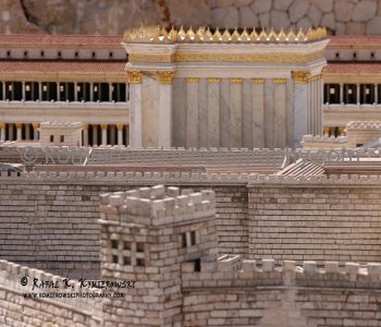 Model of Jerusalem in the Late Second Temple Period in the year 66 CE