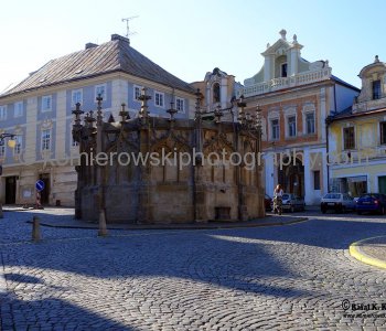Kutnï¿½ Hora... a walk through medieval town... colorful streets...