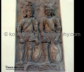 Kutnï¿½ Hora... a walk through medieval town... colorful streets...