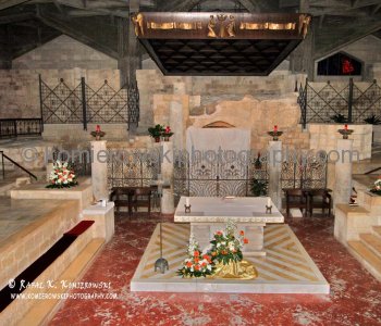 The lower church, with Grotto of the Annunciation.