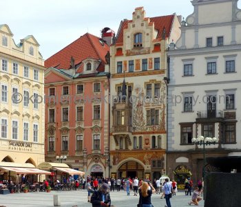 ...Walking is really the best way to explore Prague,   sightseeing highlights of this beautiful city...