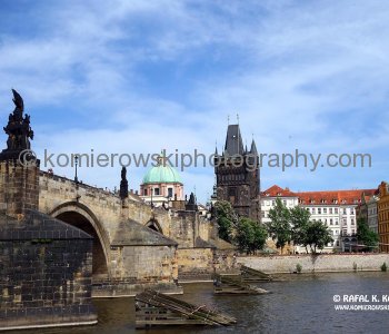Prague ... sightseeing  cruise on the Vltava River  -  highlights of the fabulous city