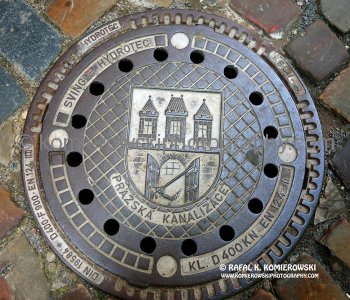 ...Walking is really the best way to explore Prague,   sightseeing highlights of this beautiful city...