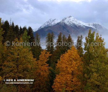 Approaching Rogers Pass The spectacular scenery of Glacier National Park now awaits. Weather -late September