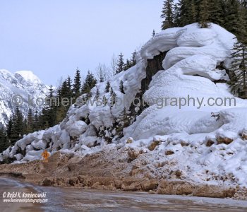 West of Rogers Pass-on the way to Revelstoke (view eastbound towards Rogers Pass). Weather-late March