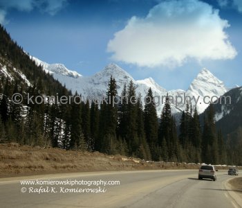 West of Rogers Pass-on the way to Revelstoke (view eastbound towards Rogers Pass). Weather-late March